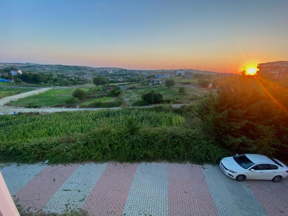 Cozy House Near The Airport Arnavutkoy Exterior foto